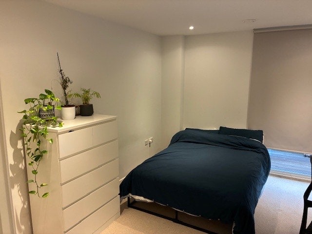 Temporary en-suite  Main Photo