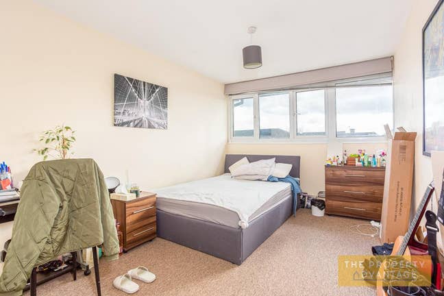 🏡 Luxe Dbl & Ensuites in UB5 with Cleaner Inc Main Photo