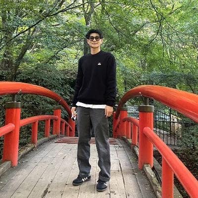 Tidy and respectful Japanese professional  Main Photo