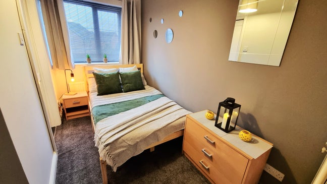 🔥 Ensuite Double Room + Own Kitchenette | &pound;585pcm Main Photo