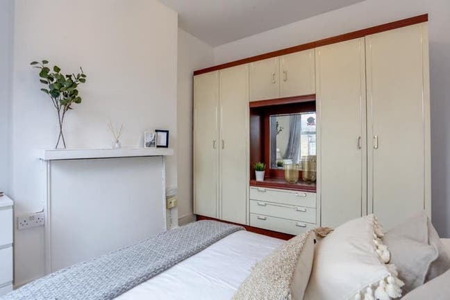 💲Discounted Double Room by South Wimbledon💲 Main Photo