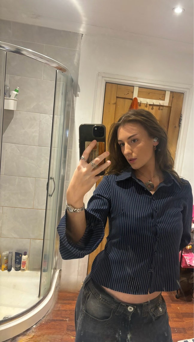 Room hunt :)  Main Photo