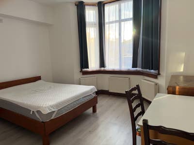 Ensuite Large Double Room Fully Furnished Main Photo