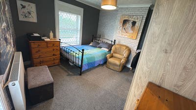 Large double room  Main Photo