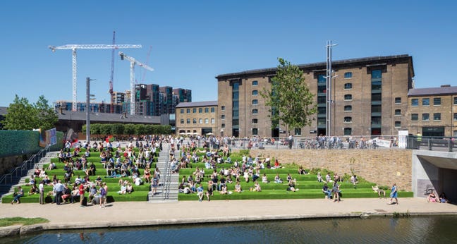 Double near Central Saint Martins / Angel - &pound;231PW Main Photo