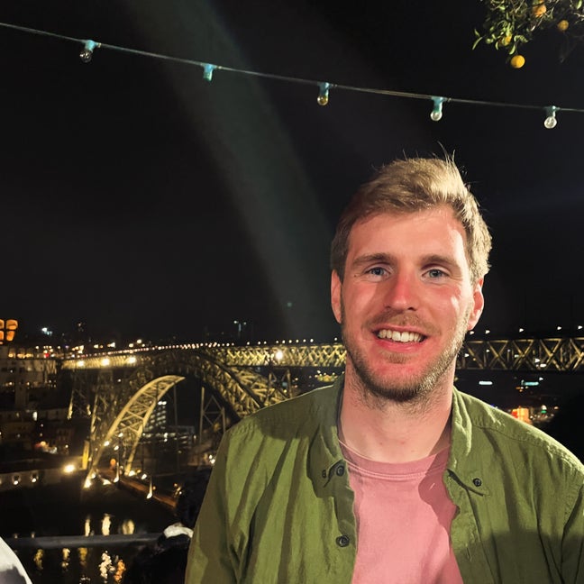 28 y/o professional moving to Leeds Main Photo