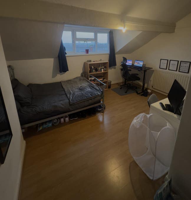 Quiet Loft Double Room – Bills Inc + Free Extras Main Photo