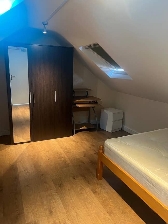 Double Room to Rent in Wood Green Main Photo