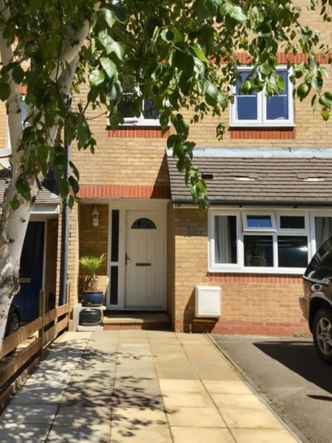 Double  bedroom  &pound;180 P/ WEEK Canary Wharf  Main Photo