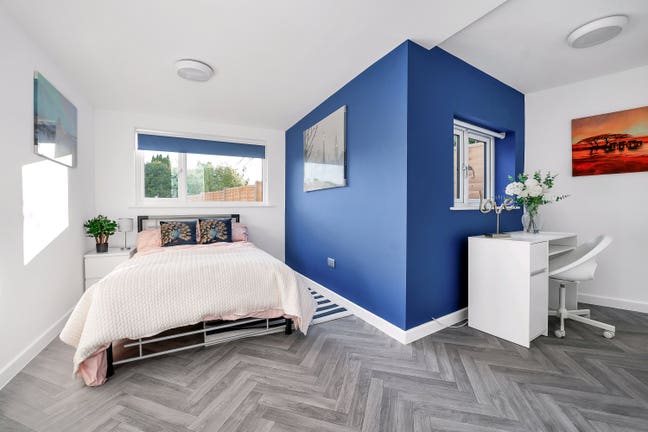 Luxury Large Room with Ensuite for Professional Main Photo