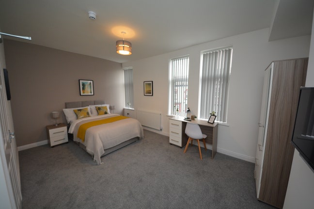 🏡 Ashland Ave-Luxury Ensuite Rooms-TVs Included Main Photo