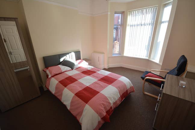 🏡 Springfield Road-Furnished Double Bedroom  Main Photo