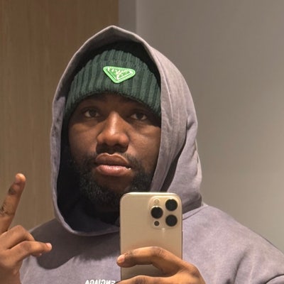 Student Male seeks a single or double room.  Main Photo