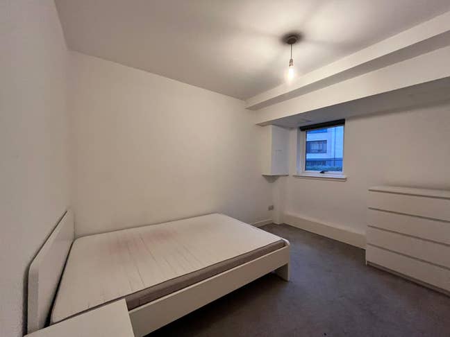 Room in a Shared Flat, Moir Street, G1 Main Photo