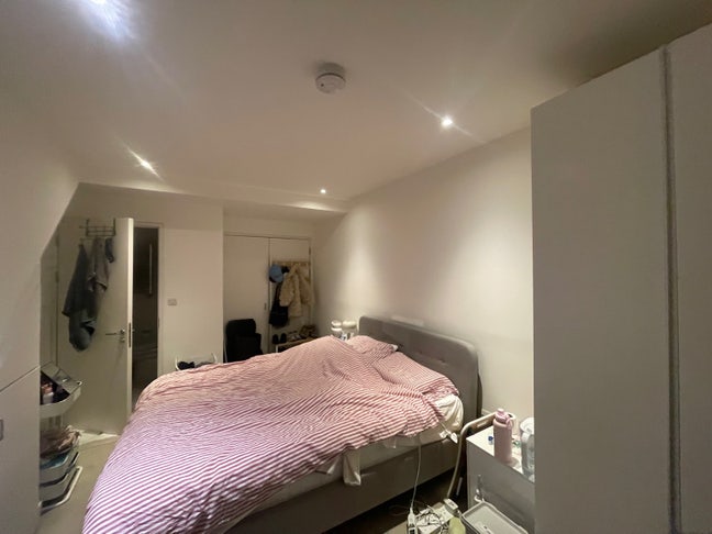 Ensuite big Double room in Stratford  Main Photo