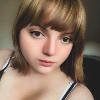 Looking for a warm, friendly all-female home Main Photo