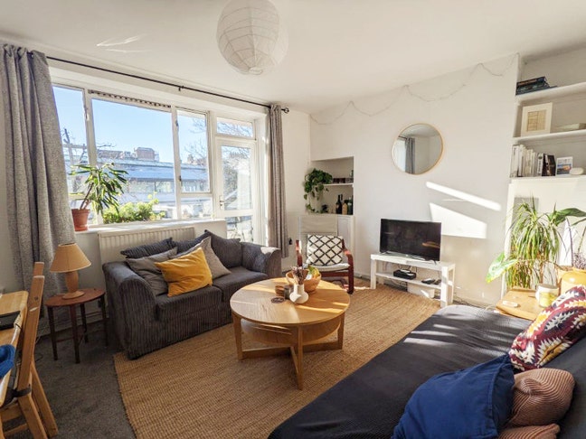 Double Room Available in Angel, Islington Main Photo