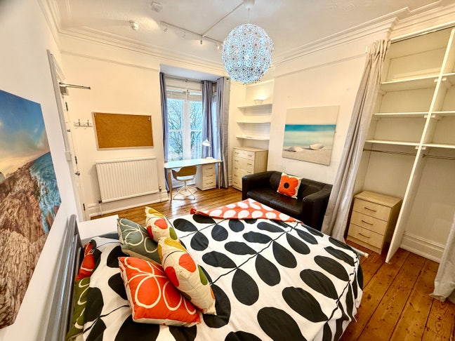 🌺grt Room, Well Man, Profs Only, Happy House 🌺 Main Photo