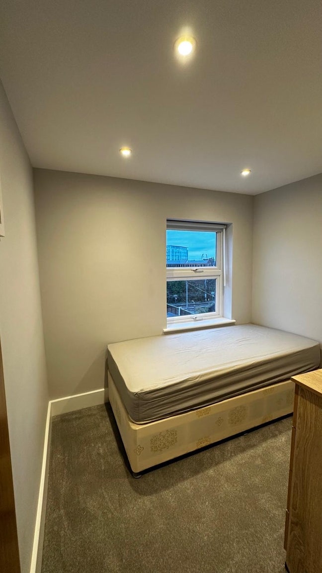 🛏️ Lovely Single to Let in - Kensal Green  Main Photo