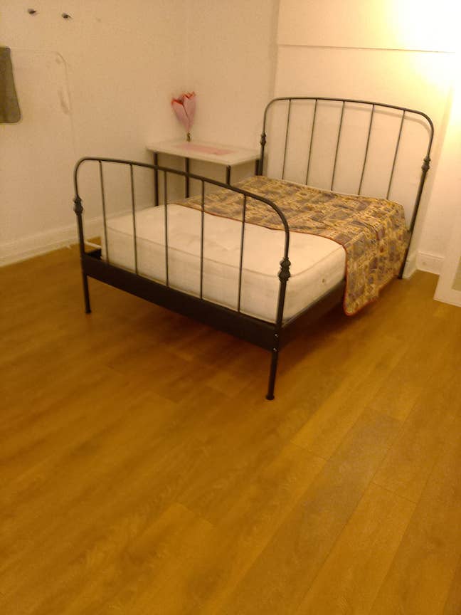 Spacious Double Room to Rent – Ideal for a Couple  Main Photo