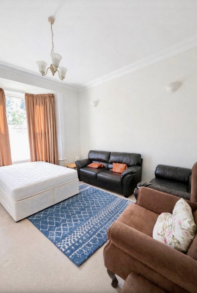 🔥Ensuite & Double Room Available +All Bills Includ Main Photo