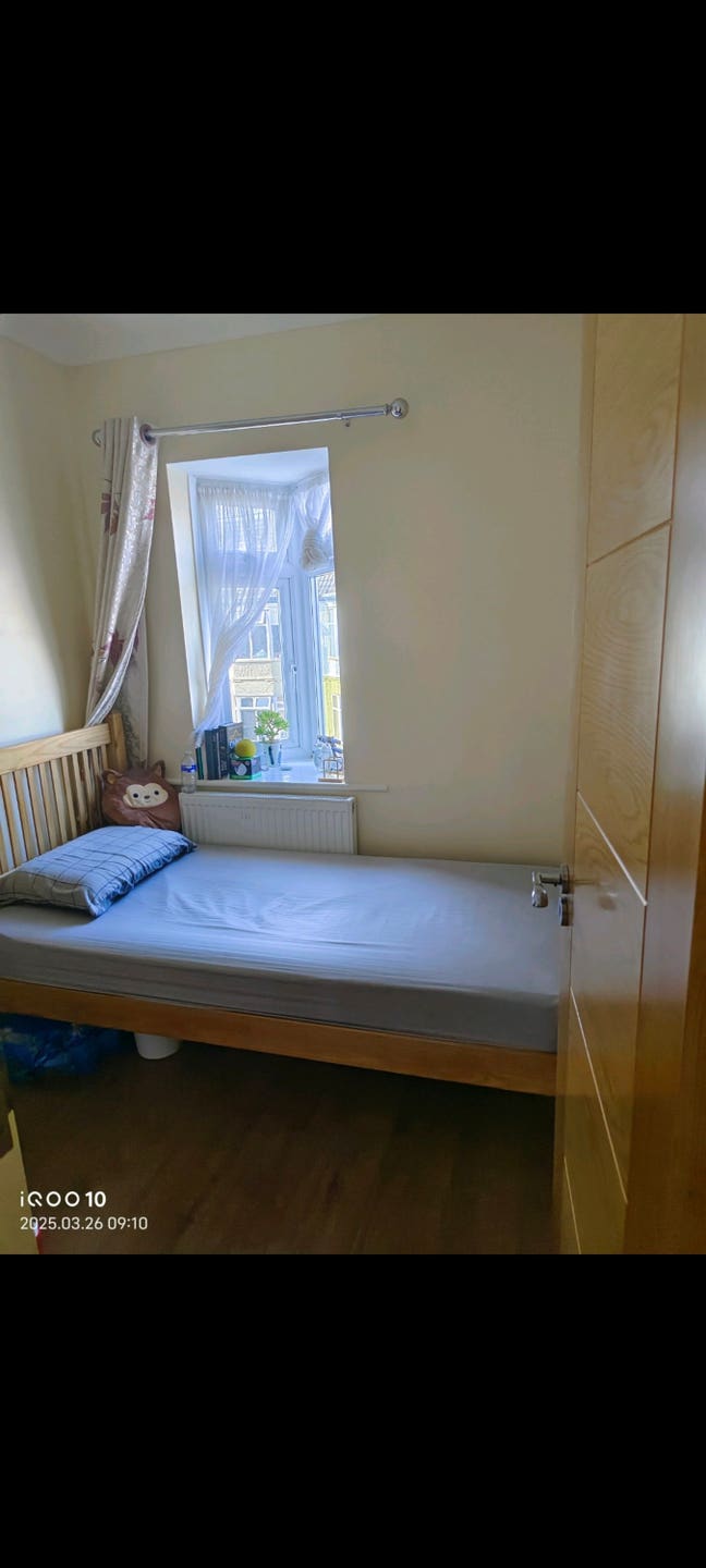 Single room for rent inWalthamstow Main Photo
