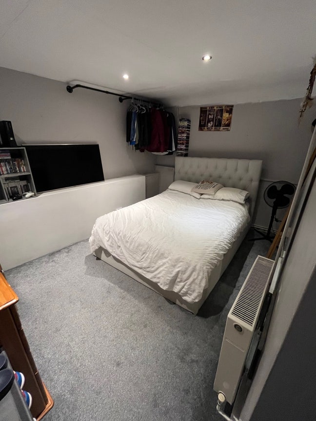 House share next to Buckingham town Main Photo