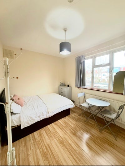 Double Room – Kensal Rise / Zone 2 Main Photo