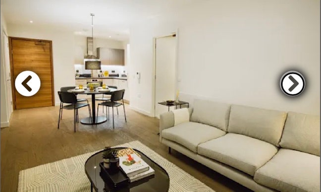 Luxurious double room in city centre  Main Photo