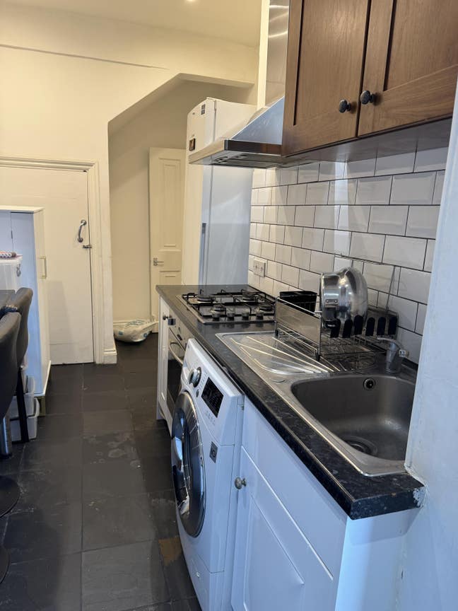 Hoxton street flat for let Main Photo