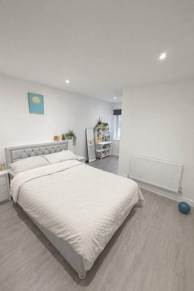 Studio Room With Private shower room/ kitchenette  Main Photo