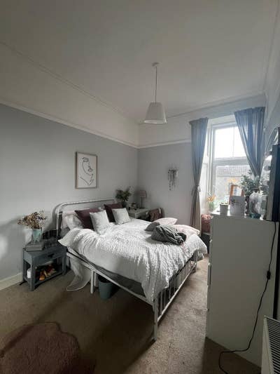    Room   to   Rent   in   Partick   (Women Preferred)
 Main Photo