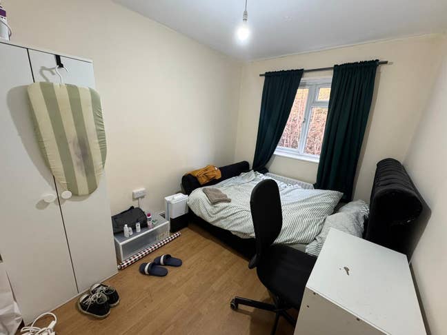 Perfect room for single person in a tidy house!  Main Photo