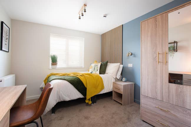 🌟📍Cowley 🏃Near Pure Gym 🏋️ 50% FEB RENT! 🌟 Main Photo