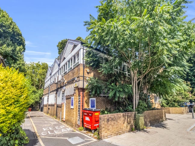 Abbeyfield Road Main Photo