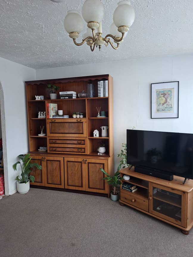 Cosy room available in Bow/ Mile End  Main Photo