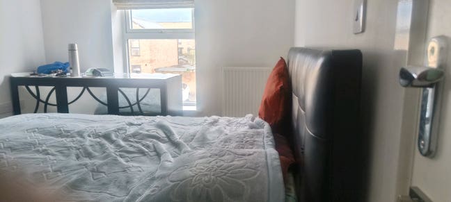 Double Room in Harrow Main Photo