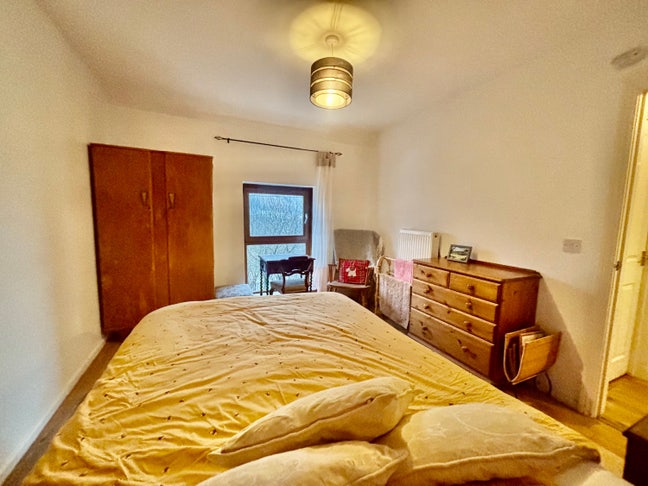 Beautiful Double Room in Nantymoel Main Photo