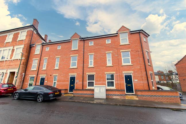 1 Bed Apartment in New Building Main Photo