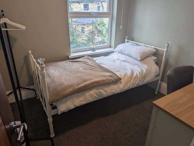 Single Room in a Shared Flat, Church Road, E10 Main Photo