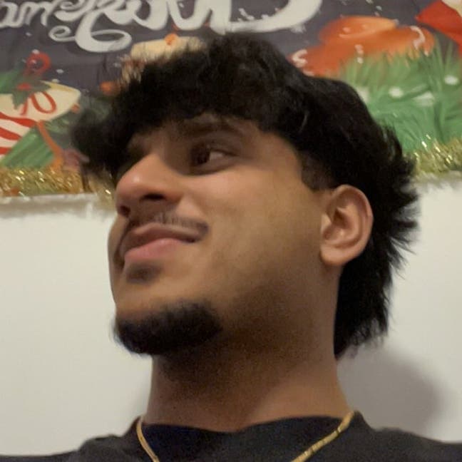 Professional Male seeks a double room Main Photo