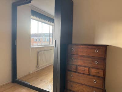 Large Room Available in Elephant & Castle Main Photo