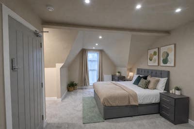 ⭐ Brand New Professional Studio Rooms – All Bills Main Photo