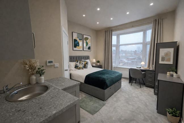 ⭐ Brand New Professional Studio Rooms – All Bills Main Photo