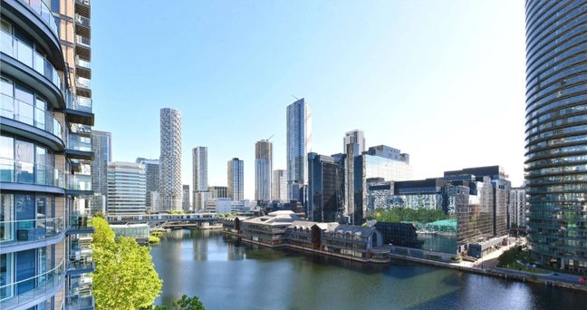 Canary Wharf double room available! Main Photo