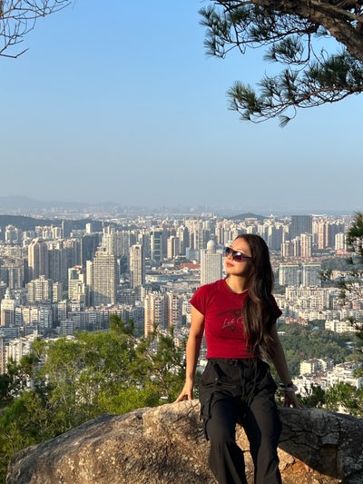 26F PhD Student Looking for a Female Flatmate Main Photo