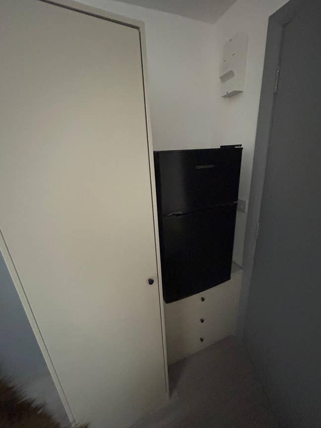  Studio  flat  in  Slough  SL1  Main Photo