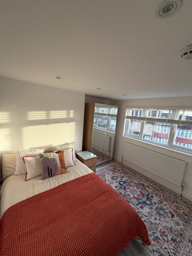 Premium En-Suite Rooms & Private Loft - inc. Bills Main Photo