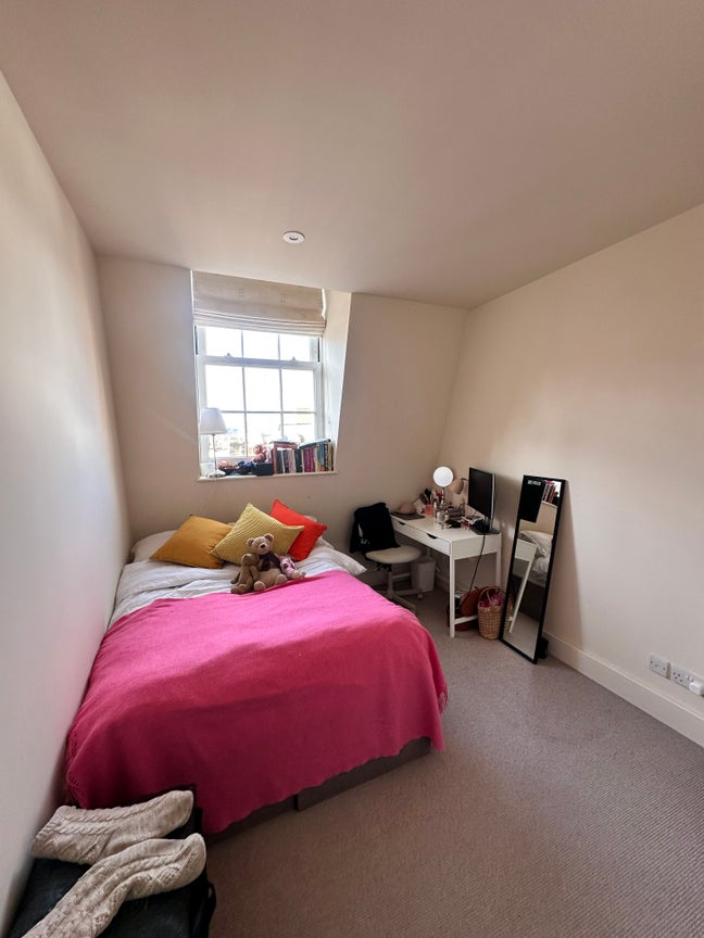 Notting Hill flat w/ concierge & gym Main Photo