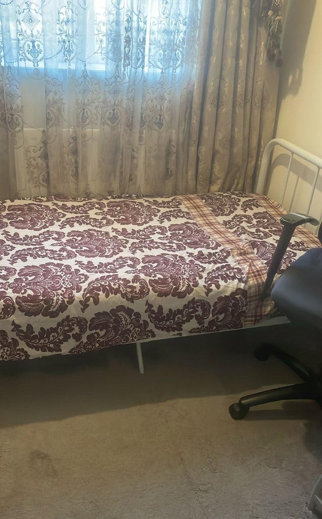 Single Room to Rent Main Photo